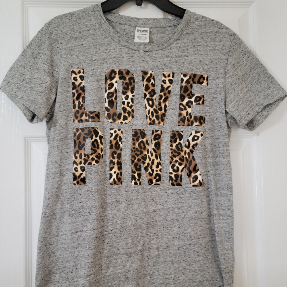 VICTORIA SECRET, PINK, T-shirt, Gray! New without tags.